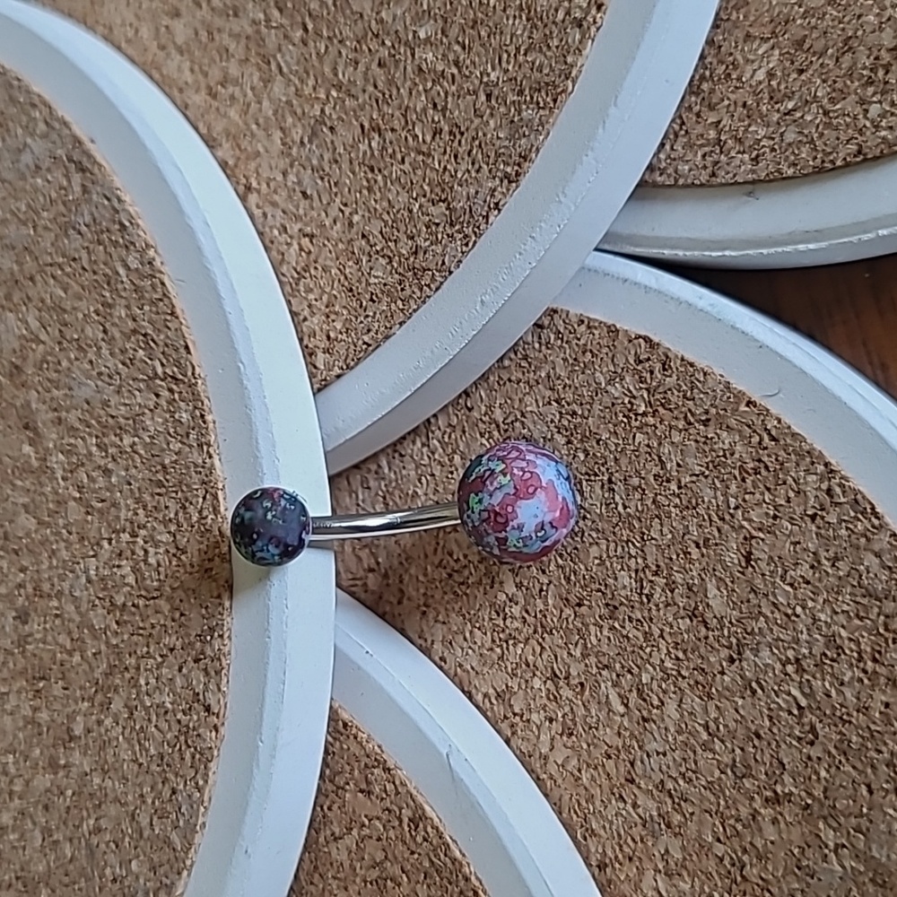 Belly button ring - Picture 2 of 2